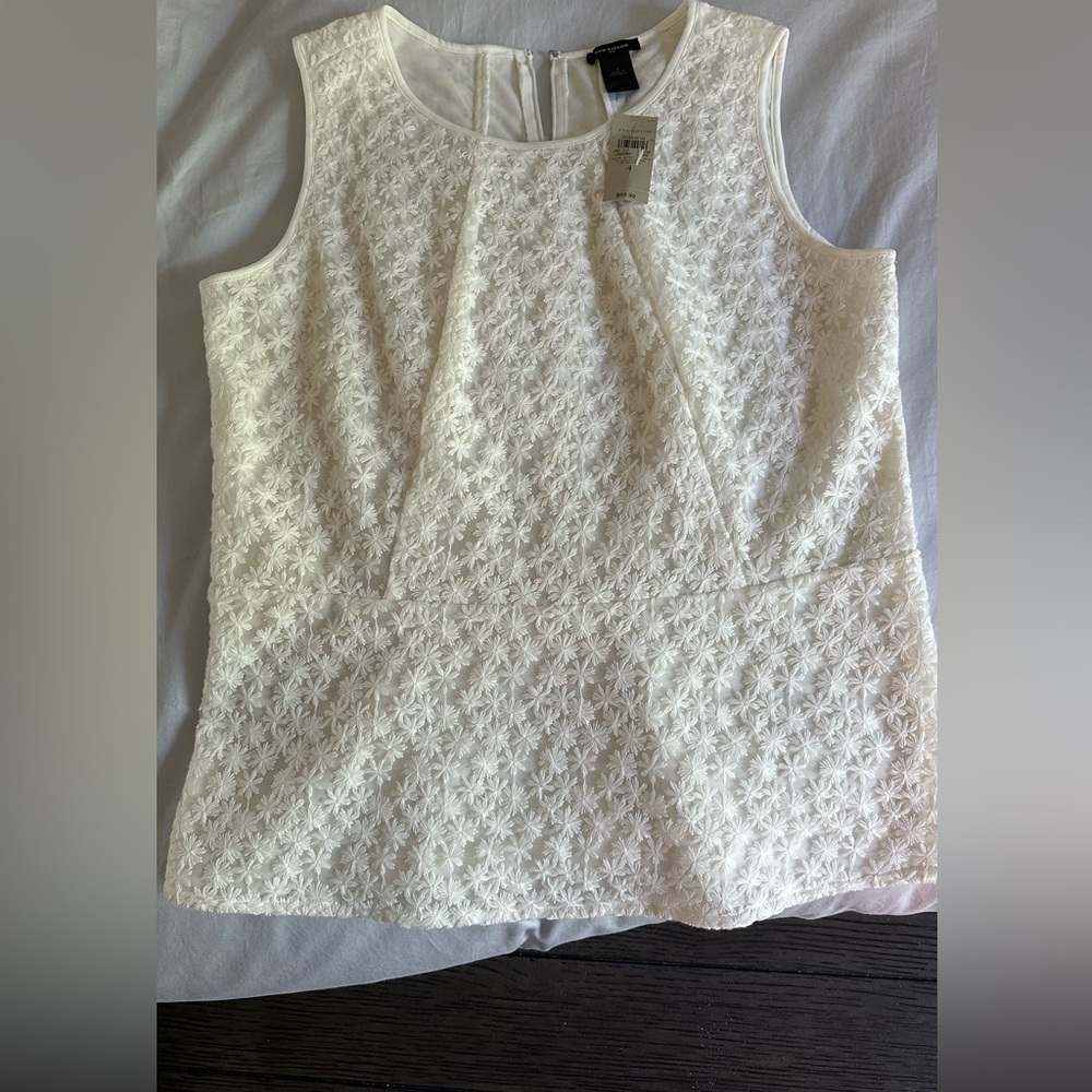Ann Taylor Blouse NWT Size 4